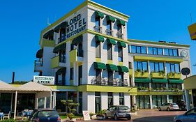LORD Hotel&Restaurant at AutoStation